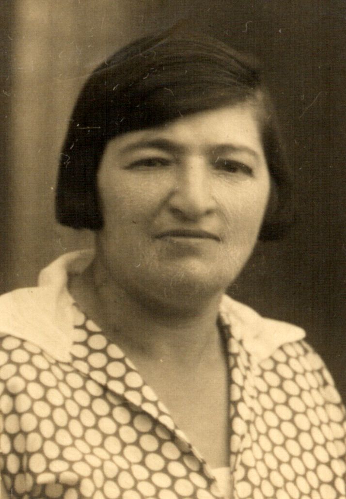 Portret van Henriette Van Der Molen