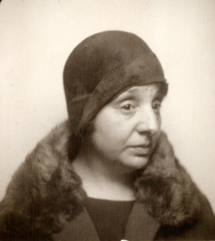 Portret van Eva Van De Kar