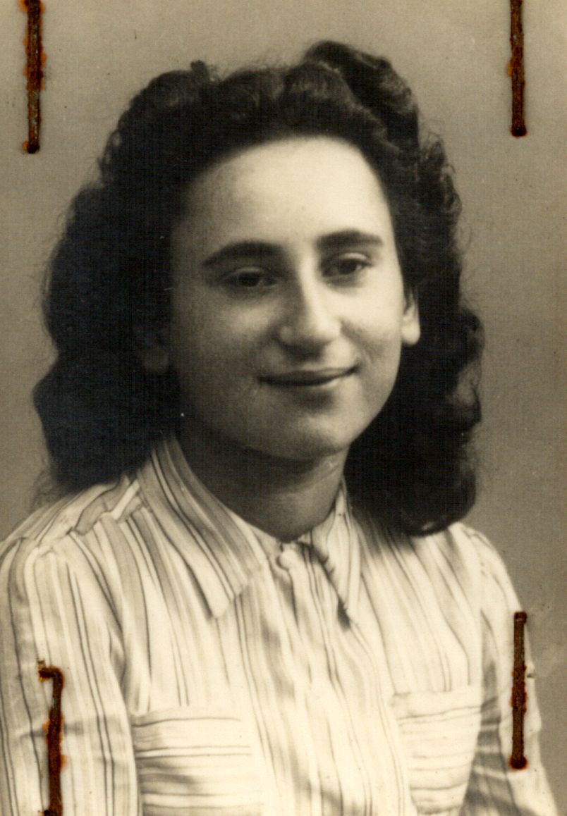 Portret van Esther Leger