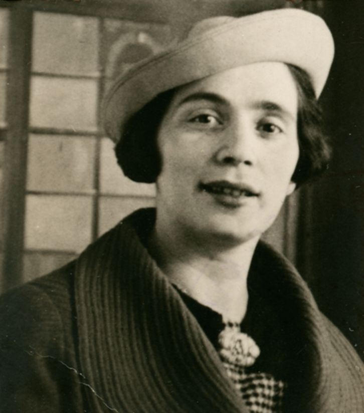 Portret van Flora Bromet