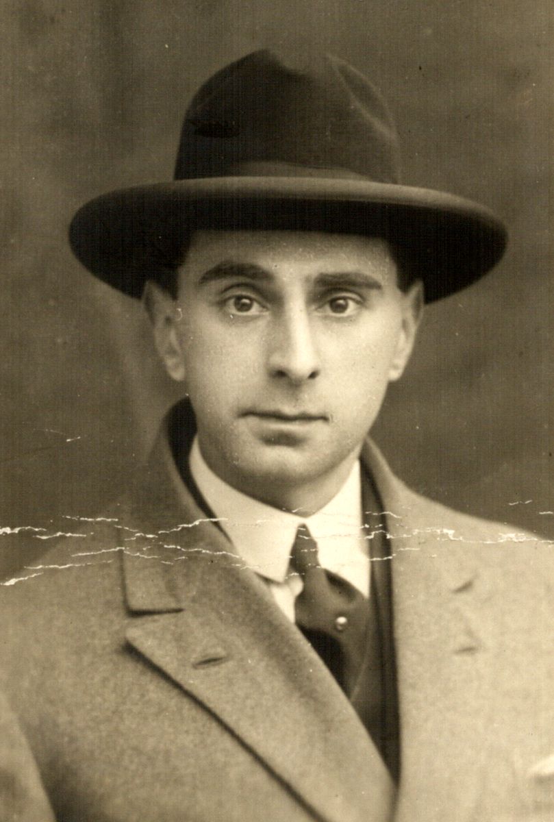 Portret van Henri Van Der Sluis