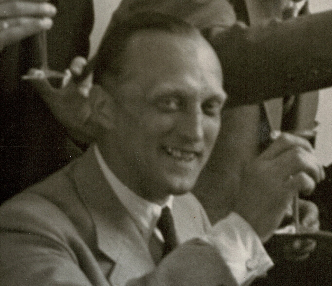 Roel Bleeker na de bevrijding weer aan het werk