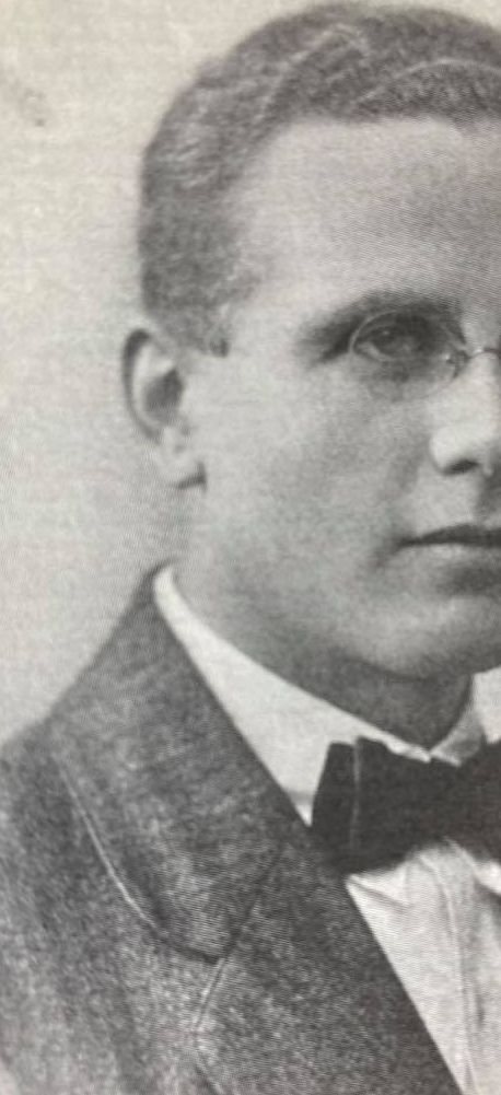 Leonard Willem van der Kuijp