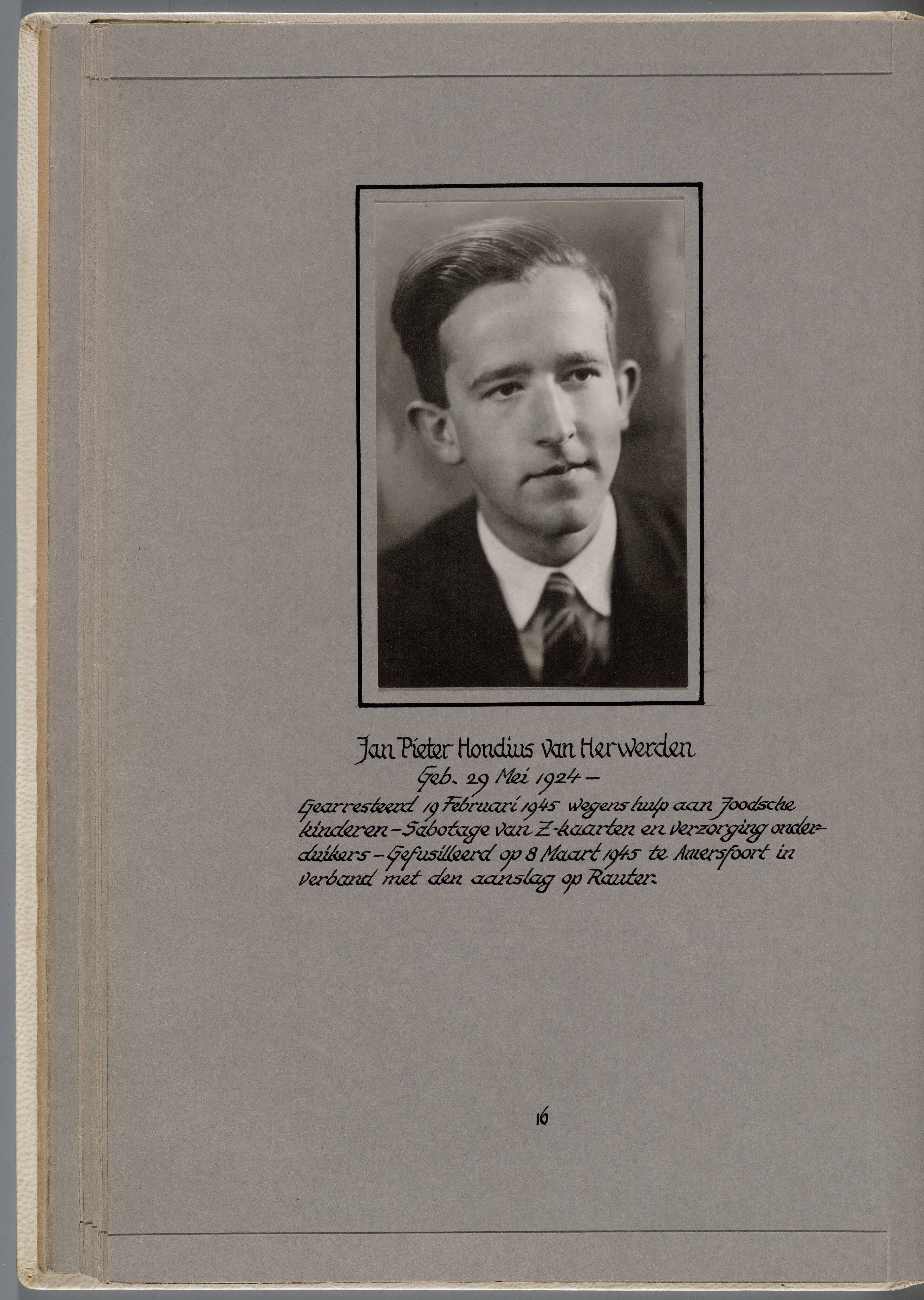 Stichting Oranjehotel: Doodenboeken Jan Pieter Hondius Van Herwerden