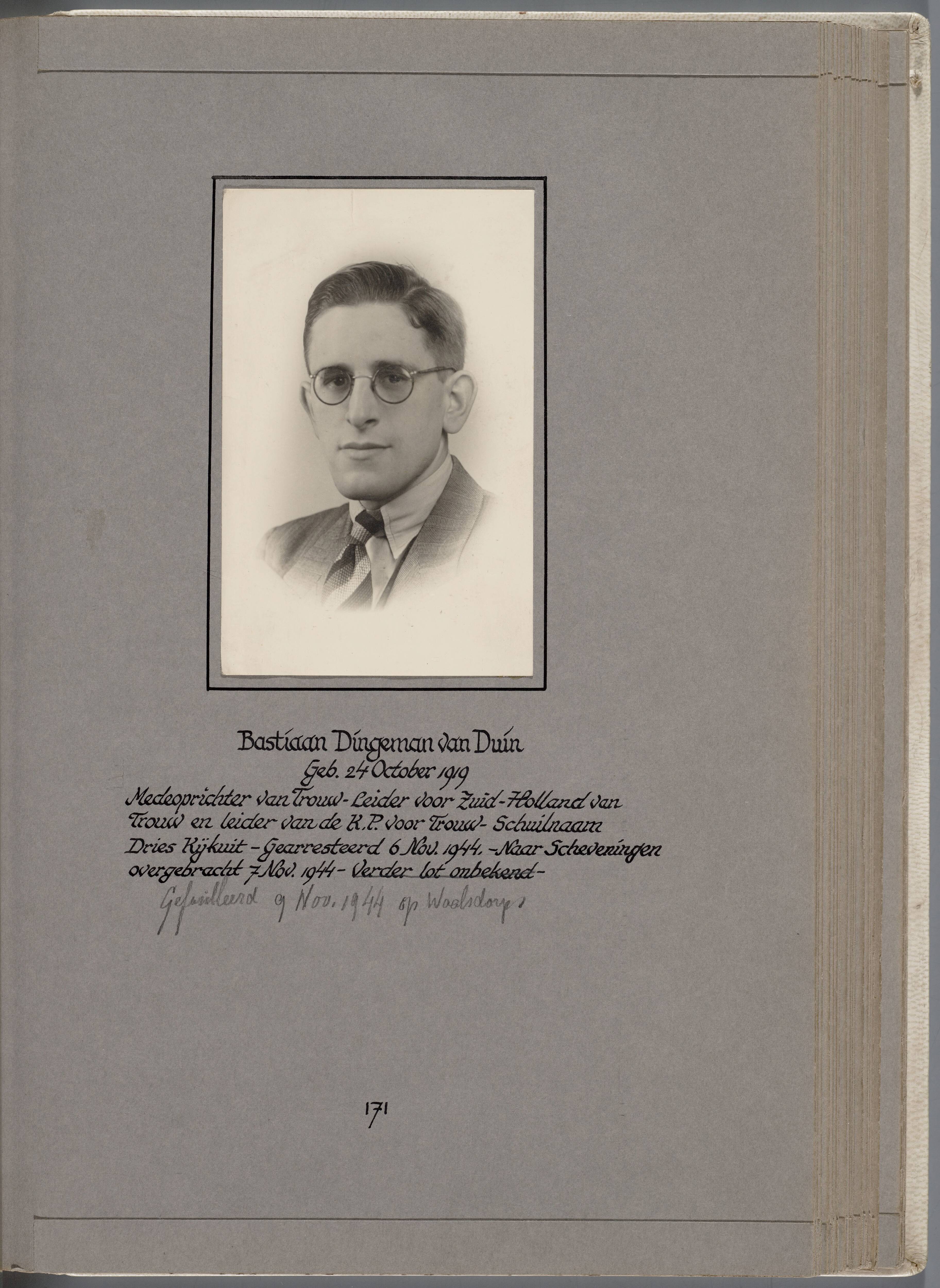 Stichting Oranjehotel: Doodenboeken Bastiaan Dingeman van Duin