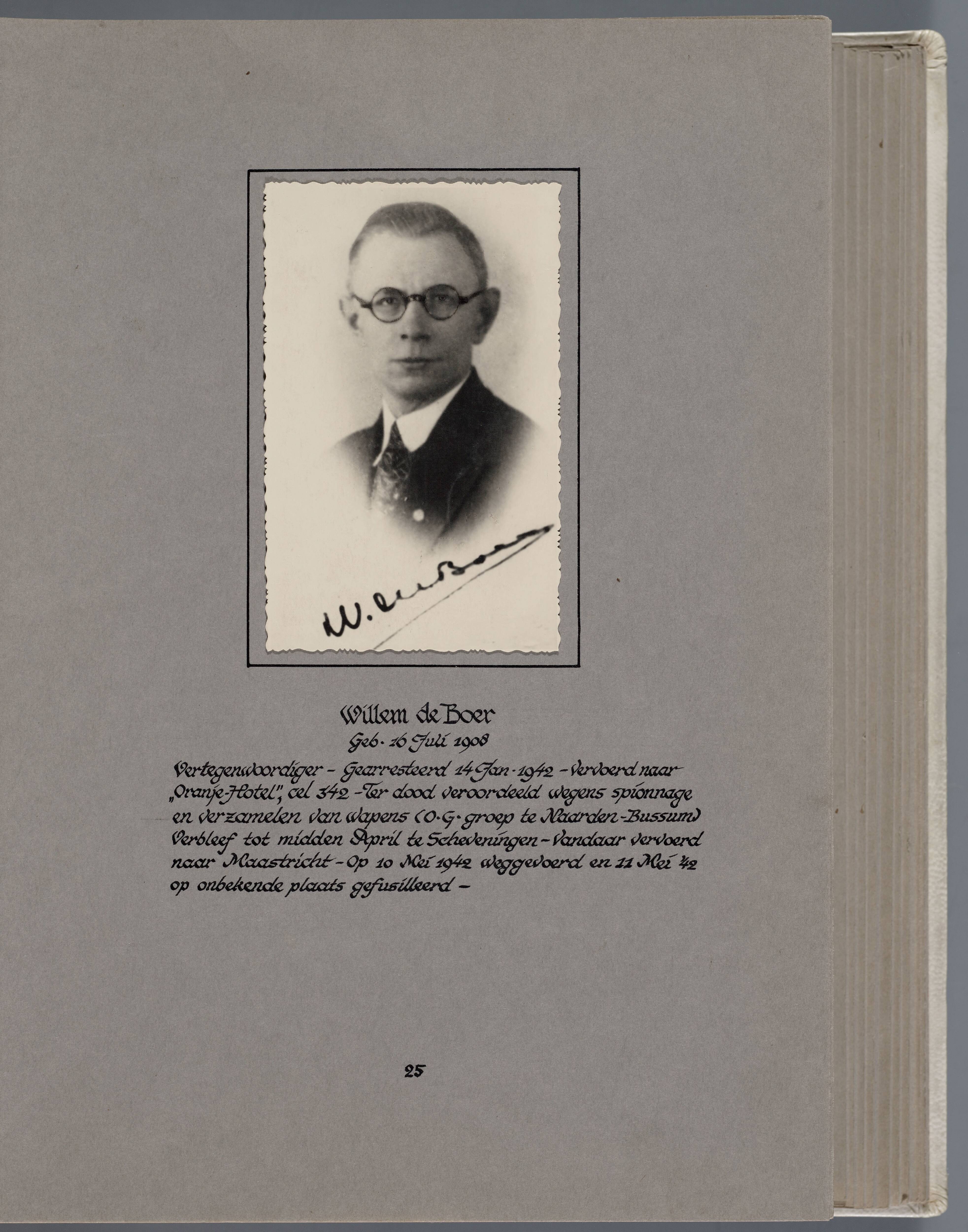 Stichting Oranjehotel: Doodenboeken Willem de Boer