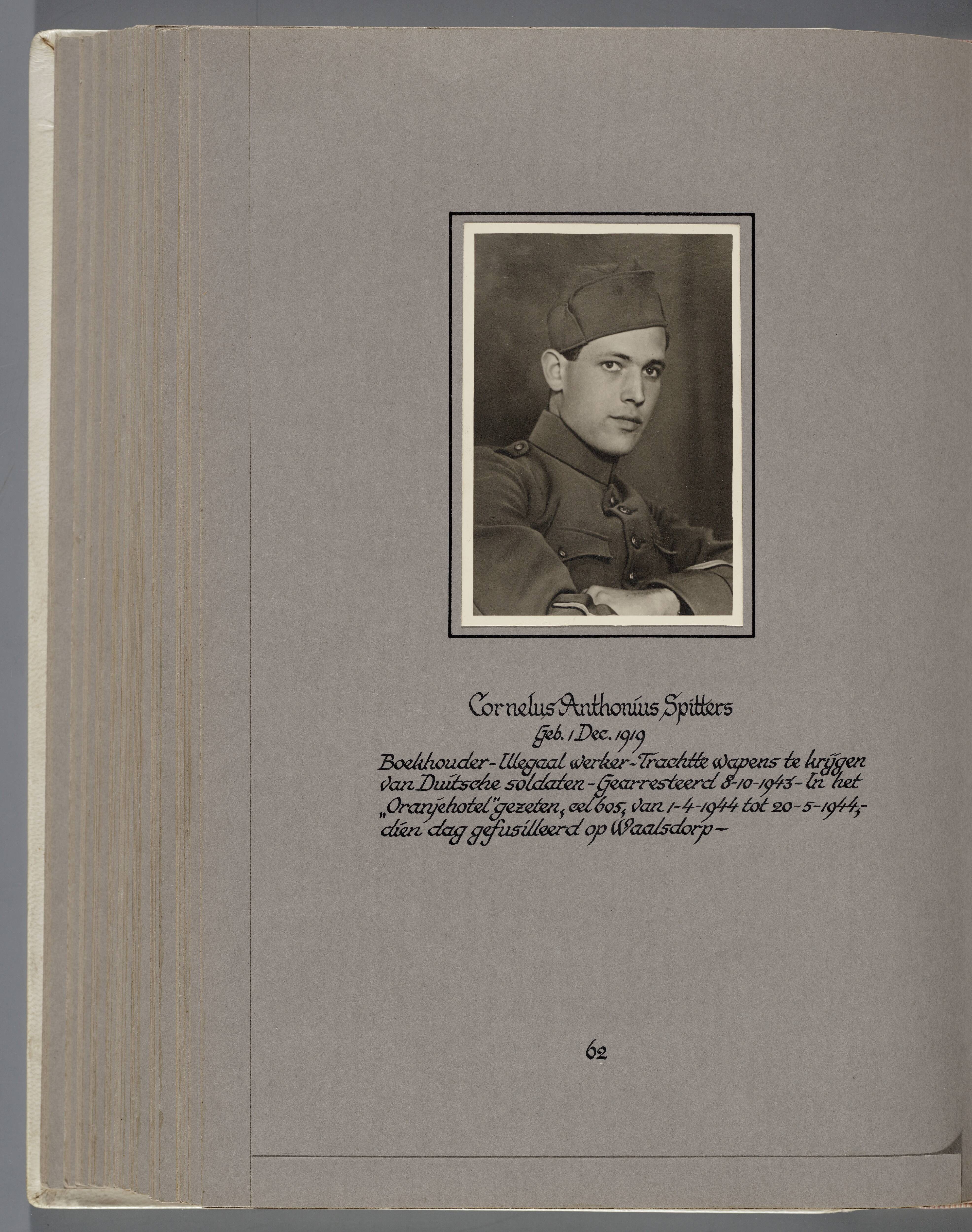 Stichting Oranjehotel: Doodenboeken Johan Jacobus Smit