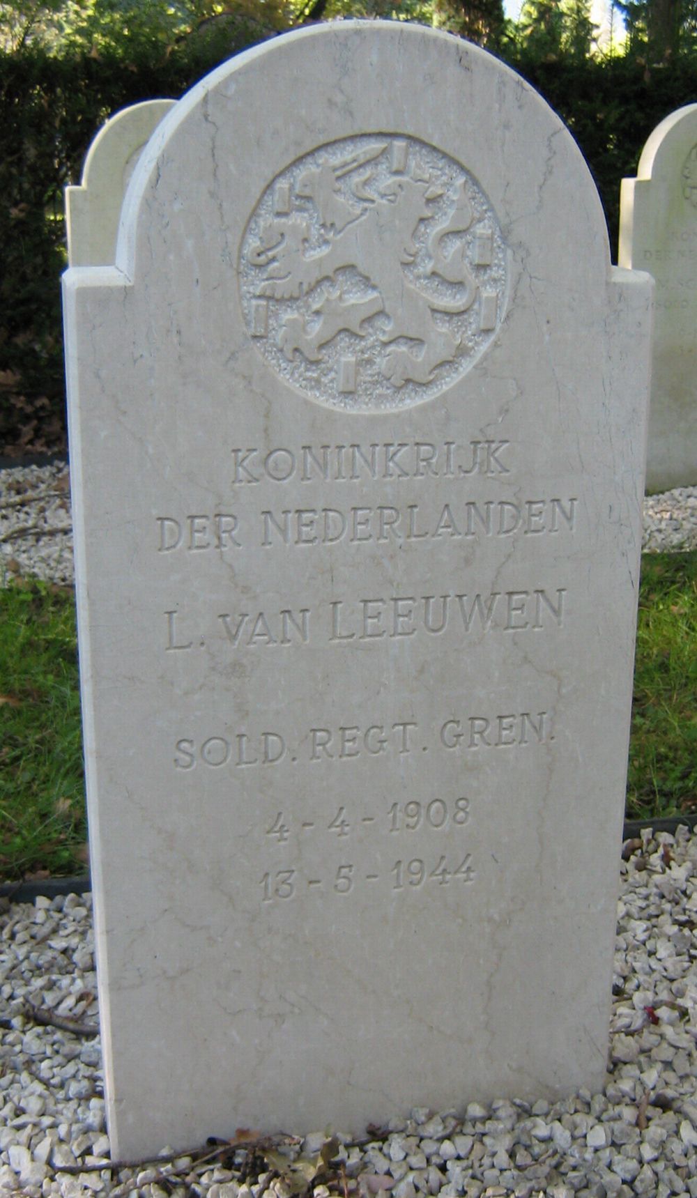 Afbeelding van graf of monument van Leendert van Leeuwen