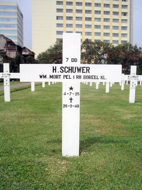 Afbeelding van graf of monument van Henk Schuwer