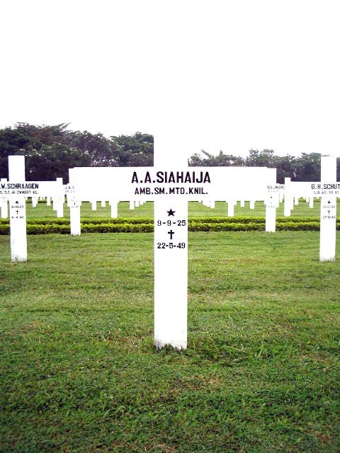 Afbeelding van graf of monument van August Anton Siahaya
