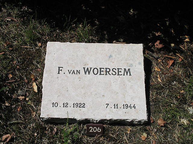 Afbeelding van graf of monument van Frank van Woersem
