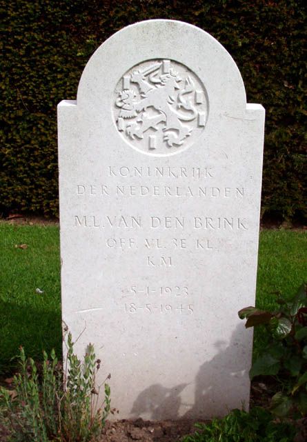 Afbeelding van graf of monument van Marinus Leonard van den Brink