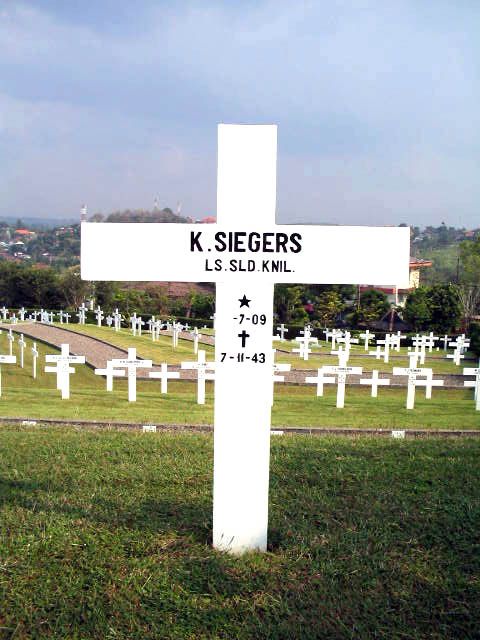 Afbeelding van graf of monument van Karel Siegers