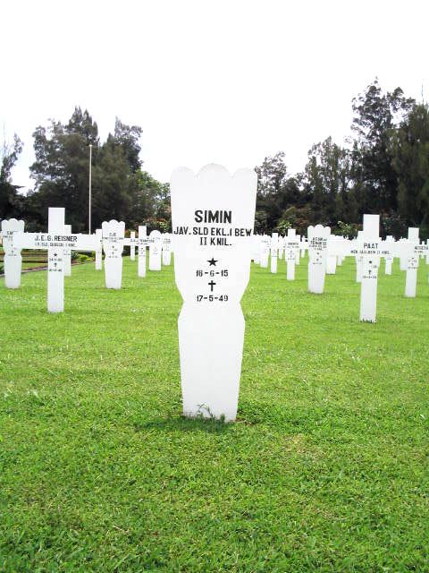 Afbeelding van graf of monument van Simin