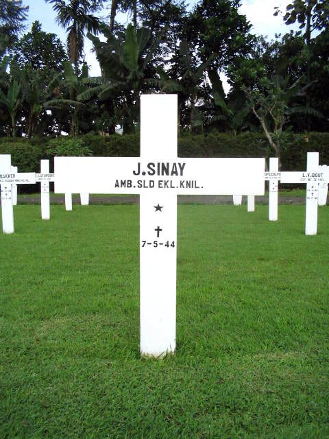 Afbeelding van graf of monument van J. Sinay