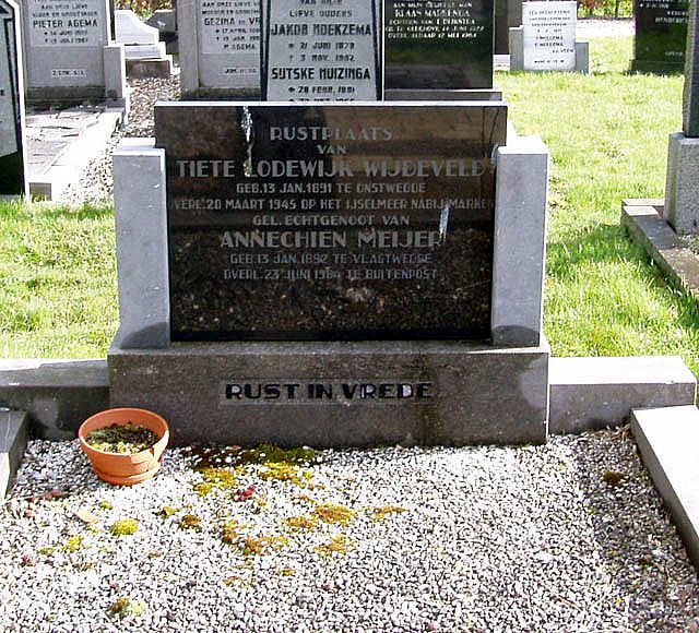 Afbeelding van graf of monument van Tiete Lodewijk Wijdeveld