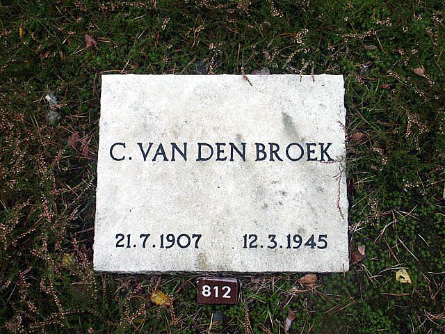 Afbeelding van graf of monument van Cornelis van den Broek