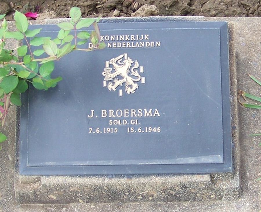 Afbeelding van graf of monument van Johnny Broersma
