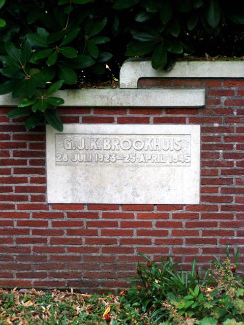Afbeelding van graf of monument van Gerhard Johan Karel Brookhuis