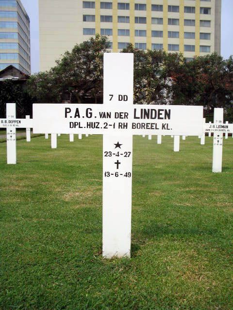 Afbeelding van graf of monument van Peter Antonius Gerrit van der Linden