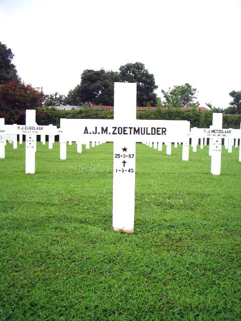Afbeelding van graf of monument van Adriaan Joseph Maria Zoetmulder