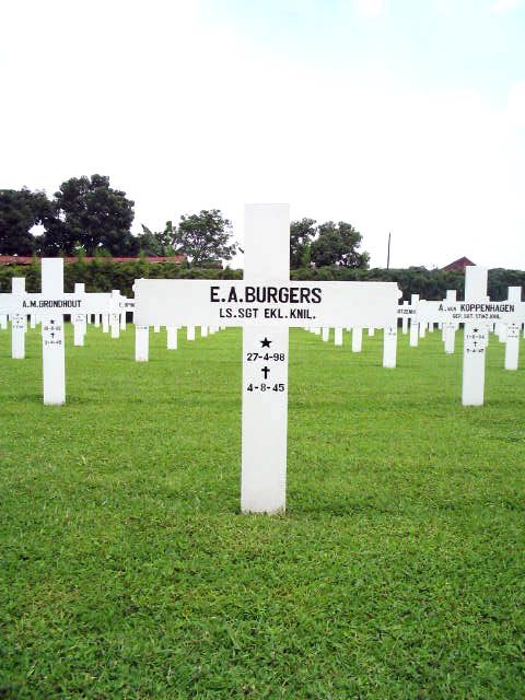 Afbeelding van graf of monument van Emile Albert Burgers