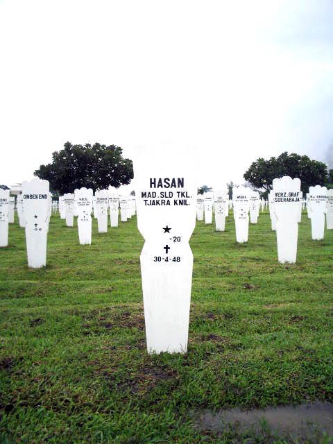 Afbeelding van graf of monument van Hasan