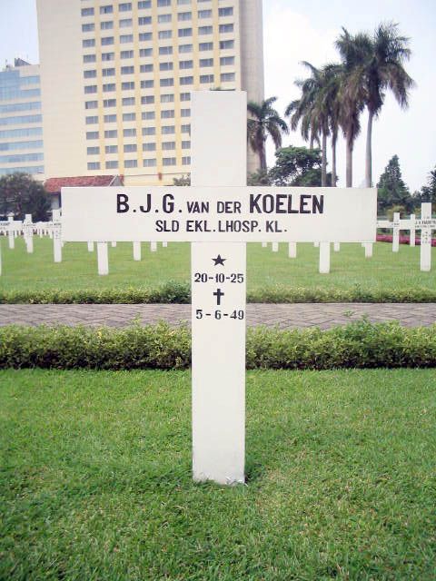 Afbeelding van graf of monument van Bernardus Johan Godfried van der Koelen