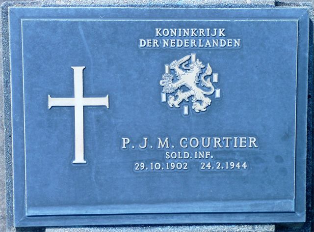 Afbeelding van graf of monument van Petrus Johannes Maria Courtier
