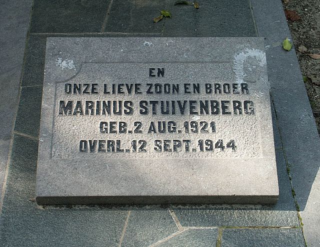Afbeelding van graf of monument van Marinus Stuivenberg