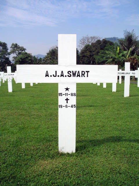 Afbeelding van graf of monument van Arend Johannes Adrianus Swart