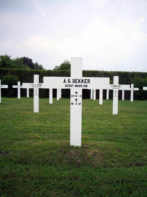 Afbeelding van graf of monument van Arie Gerrit Dekker