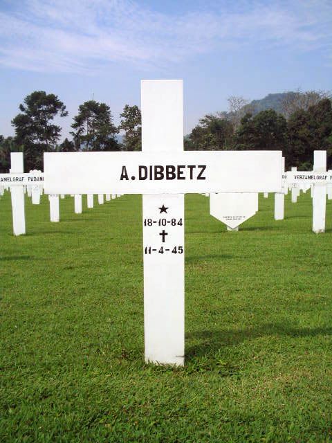 Afbeelding van graf of monument van Albert Dibbetz