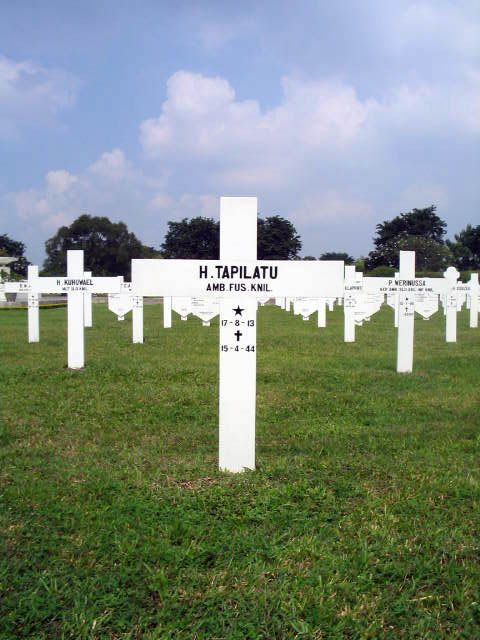 Afbeelding van graf of monument van Heintje Tapilatu