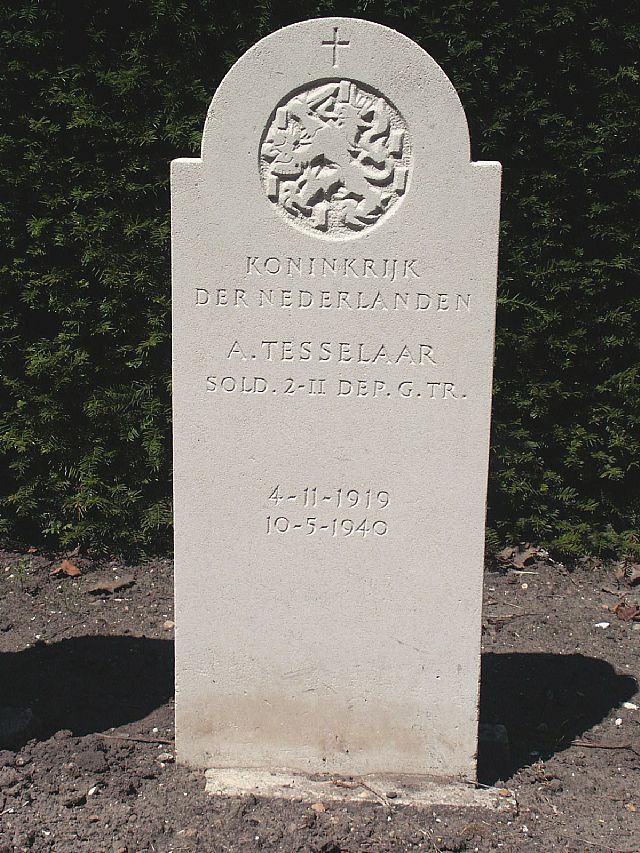 Afbeelding van graf of monument van Arie Tesselaar
