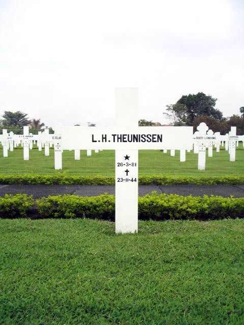 Afbeelding van graf of monument van Leonardus Hubertus Theunissen