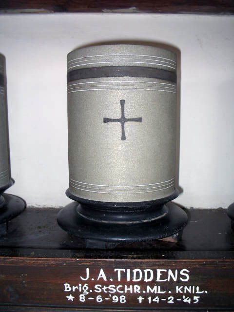 Afbeelding van graf of monument van Jan Adolph Tiddens