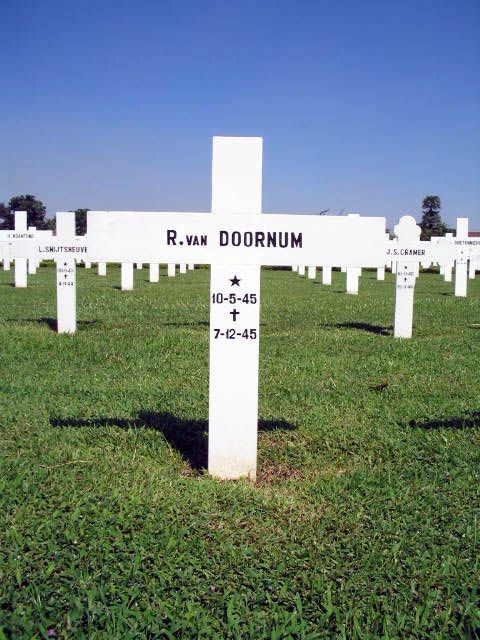 Afbeelding van graf of monument van Robbij van Doornum