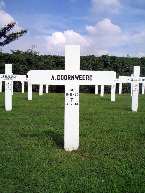 Afbeelding van graf of monument van Albert Doornweerd