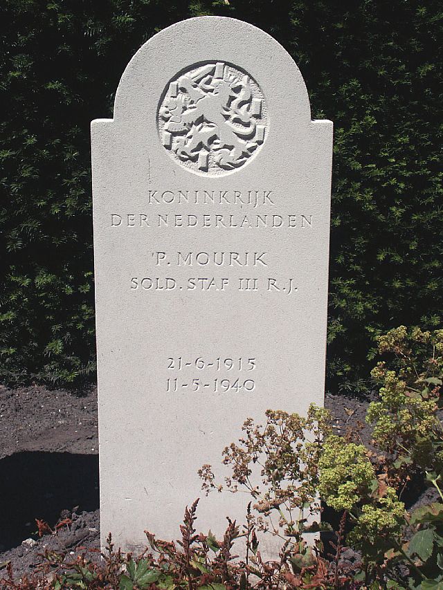 Afbeelding van graf of monument van Peter Mourik