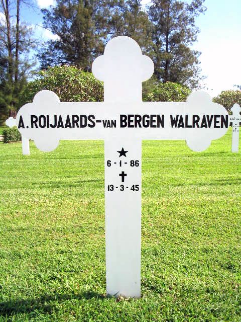 Afbeelding van graf of monument van Alida Roijaards-van Bergen Walraven