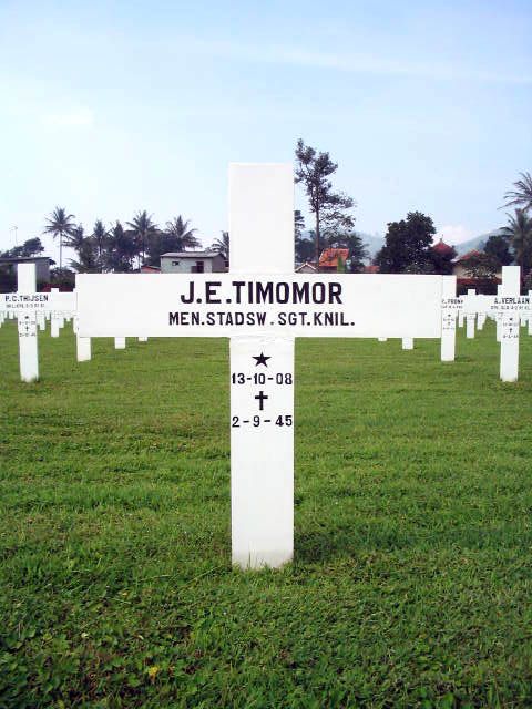 Afbeelding van graf of monument van Jozef Eduard Timomor