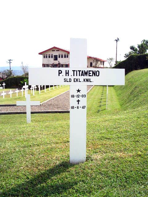 Afbeelding van graf of monument van P.H. Titaweno