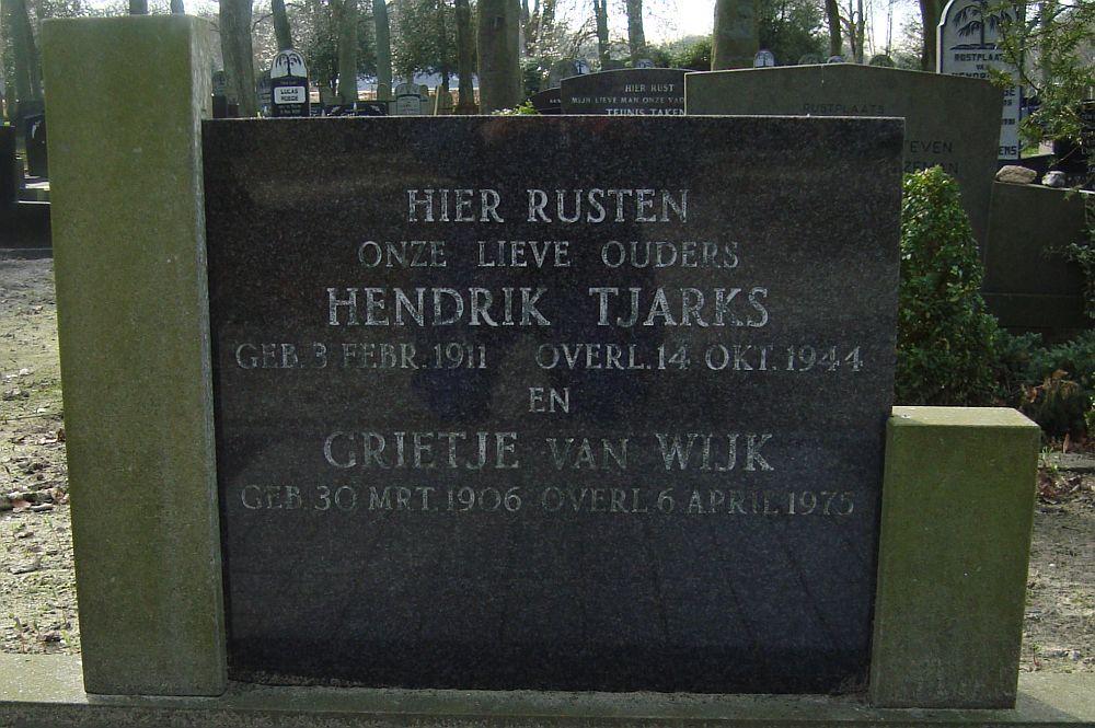 Afbeelding van graf of monument van Hendrik Tjarks