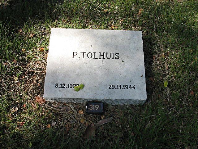 Afbeelding van graf of monument van Pieter Tolhuis