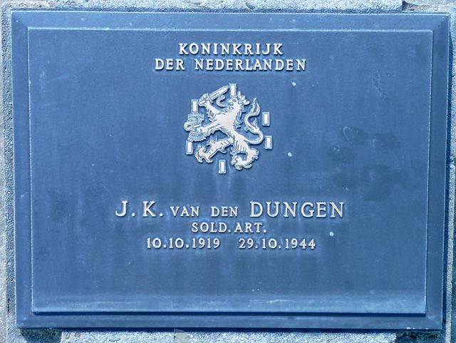 Afbeelding van graf of monument van Jan Karel van den Dungen