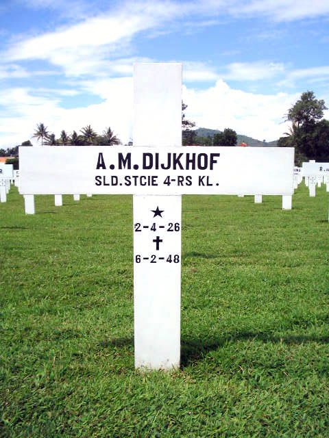Afbeelding van graf of monument van Antonius Martinus Dijkhof