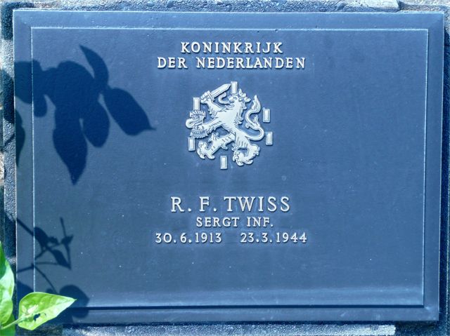 Afbeelding van graf of monument van Robert Francis Twiss