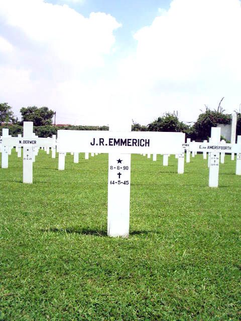 Afbeelding van graf of monument van Julius Richard Emmerich