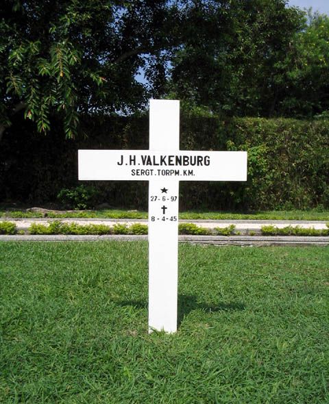 Afbeelding van graf of monument van Jan Hendrik Valkenburg